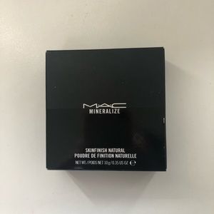 MAC Mineralize Skinfinish Natural